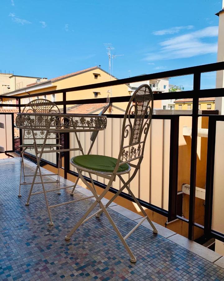 Madonna Montecchi Luxury Suite In Werona Zewnętrze zdjęcie